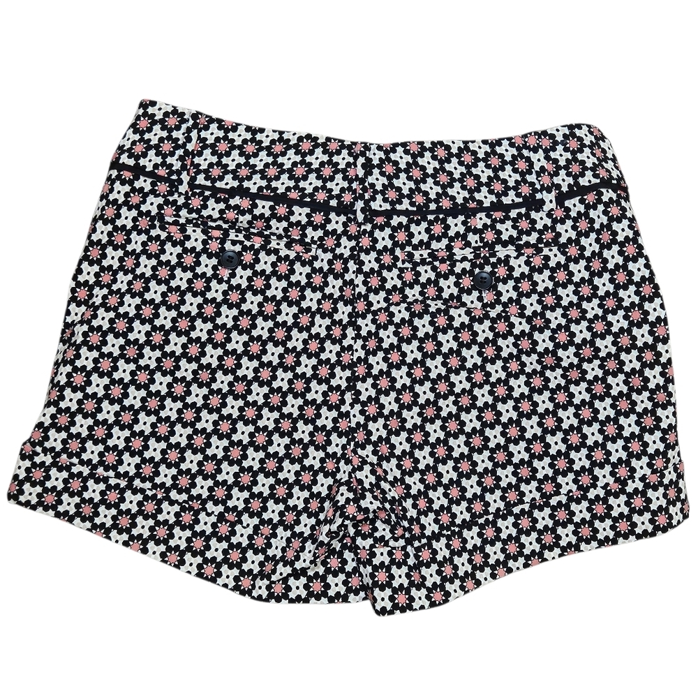 Patterned Stretch Shorts - Picture 2 of 7